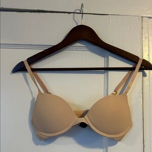 NWOT - Pepper Lift Up Bra - 34A